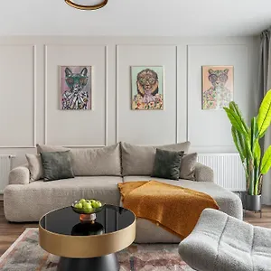 Scala Center Premium By Lion Apartament